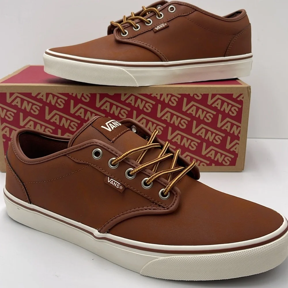 Vans Men’s Brown Leather Sneakers White Accents Atwood (Leather)Brown/Mashmallow